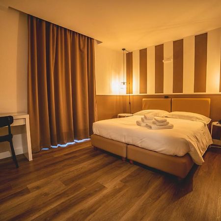 Hotel Continental Reggio di Calabria Ngoại thất bức ảnh