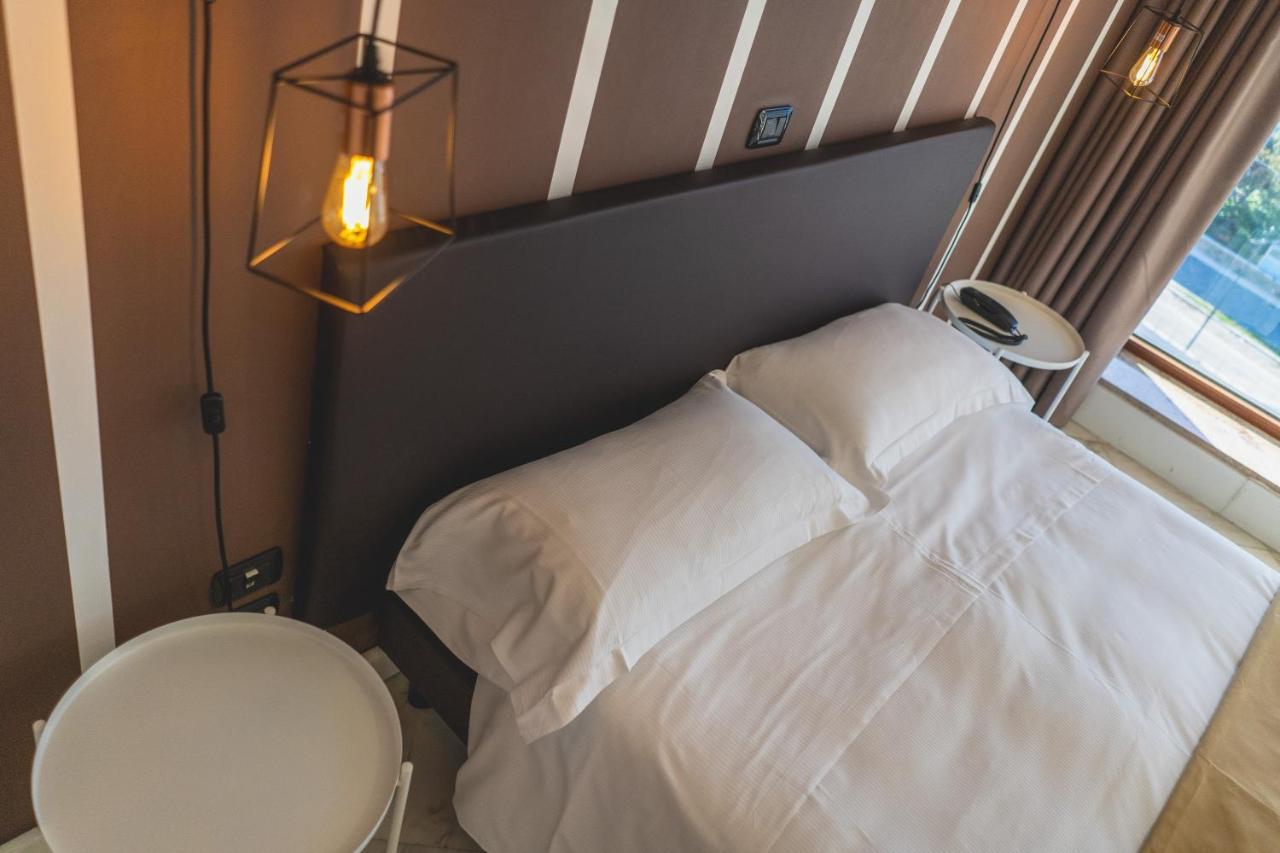 Hotel Continental Reggio di Calabria Ngoại thất bức ảnh