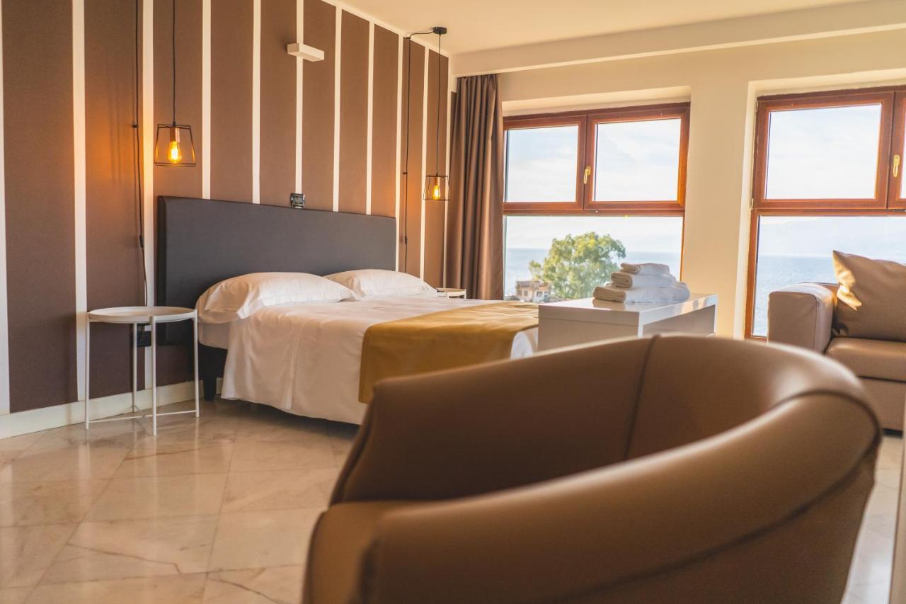 Hotel Continental Reggio di Calabria Ngoại thất bức ảnh